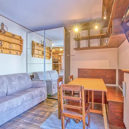 Hostdomus - Central Ski Daire